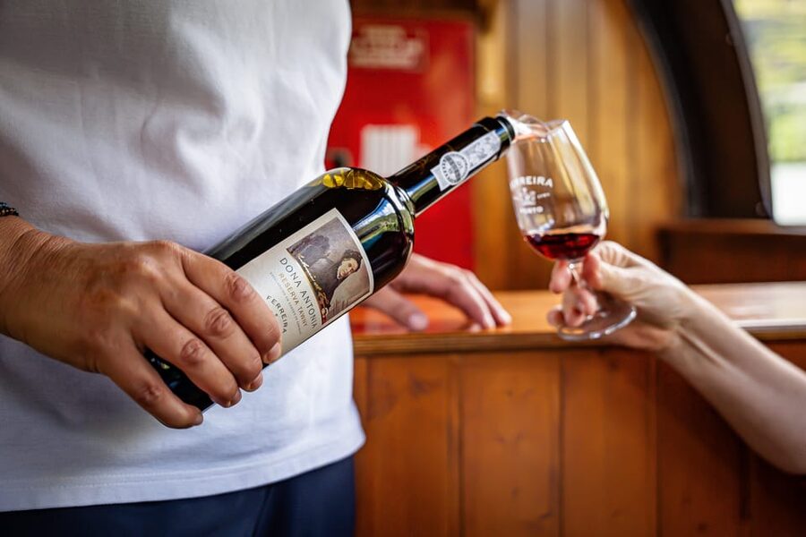 From Pinhão: Douro Valley Rabelo Boat Tour with Port Wine - Douro Valley by Rabelo: why Pinhão is a great starting point
