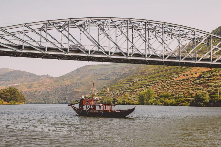 From Pinhão: Douro Valley Rabelo Boat Tour with Port Wine - Quinta names and what they mean for your photos
