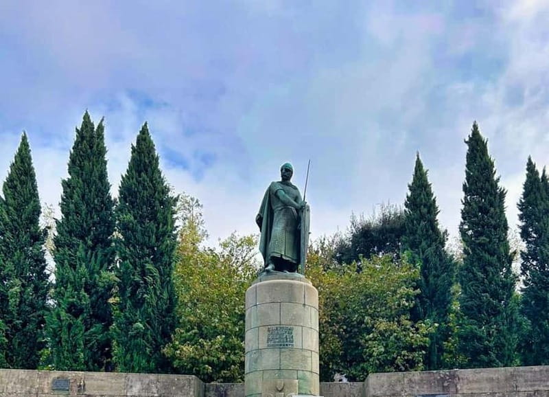 From Porto: Braga and Guimarães Day Tour with Lunch - Sameiro Sanctuary and Bom Jesus do Monte: two viewpoints, one powerful day