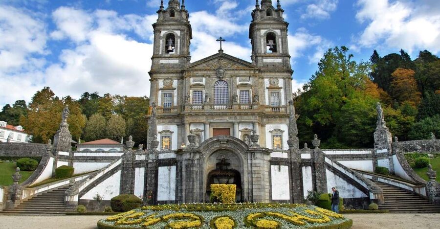 From Porto: Braga and Guimarães Full-Day Trip with Lunch - Minho Lunch with Vinho Verde, Not a Paper Plate Meal