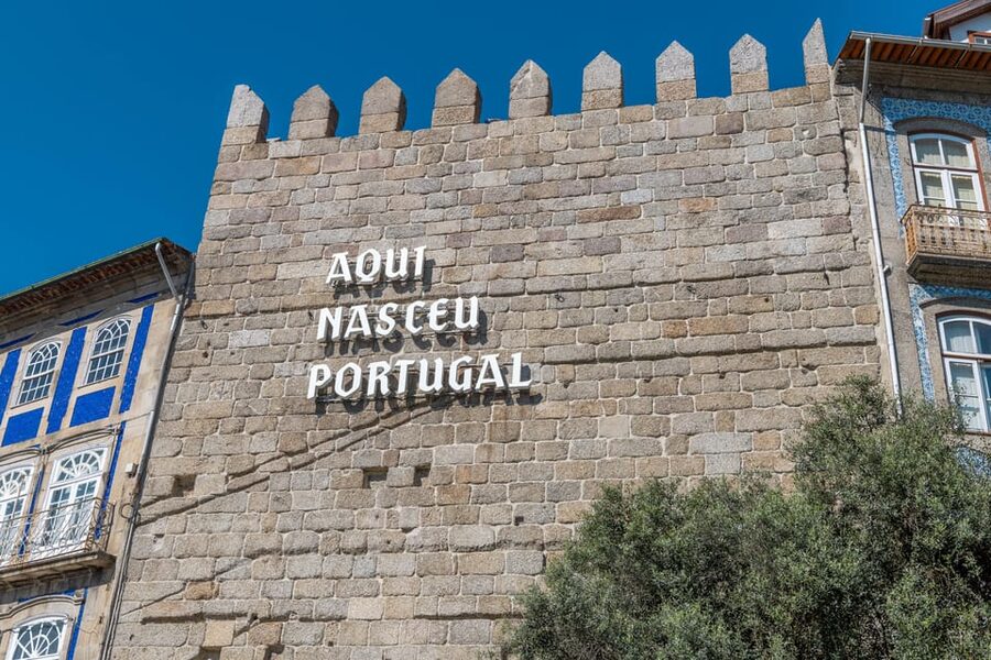 From Porto: Braga and Guimarães Small Group Tour - Porto Pickup to Minho Morning: How the Day Flows