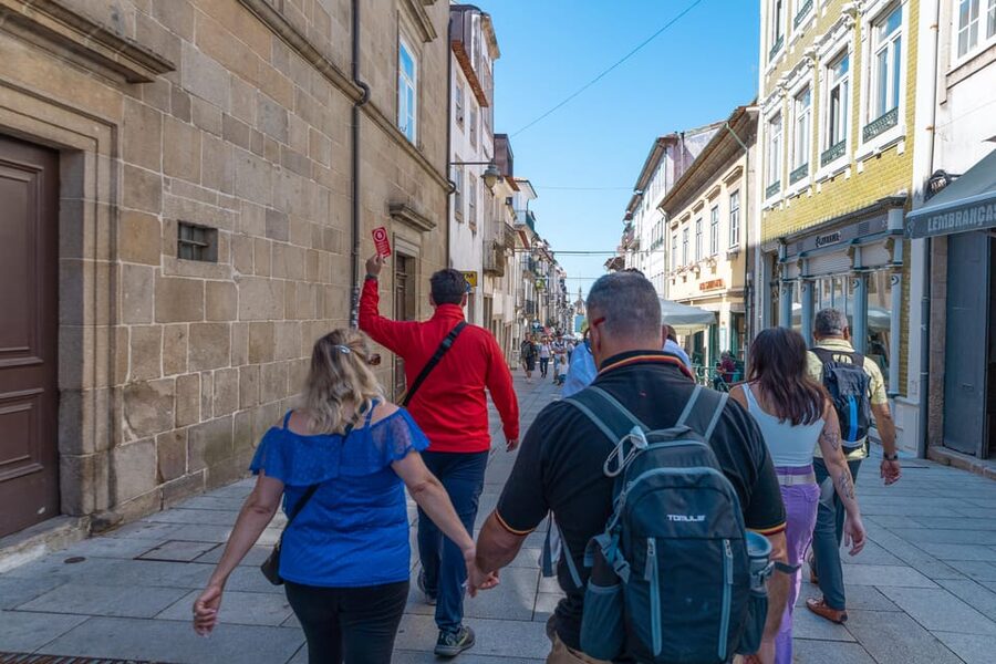 From Porto: Braga and Guimarães Small Group Tour - Santa Bárbara Garden Stroll and Your Lunch Decision