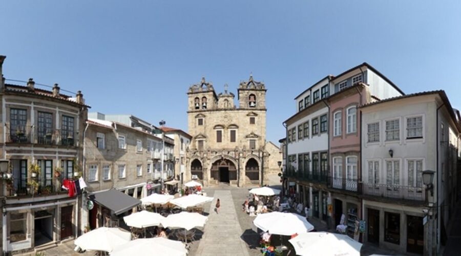 From Porto: Braga and Guimarães Small Group Tour with Lunch - Key things to know before you go