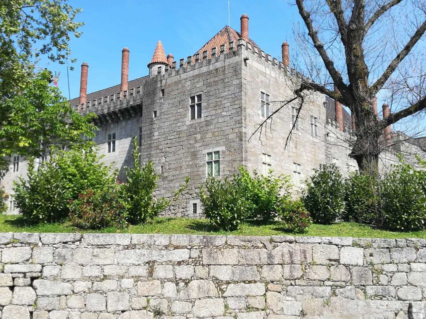 From Porto: Braga and Guimarães Small Group Tour with Lunch - Guimarães, the Cradle of Portugal: castle views and key monuments