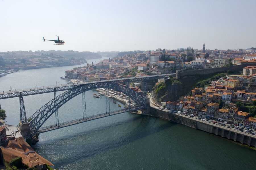 From Porto: City and Douro River Helicopter Sightseeing Tour - Heliporto Douro Azul and the feel of a 10-minute flight