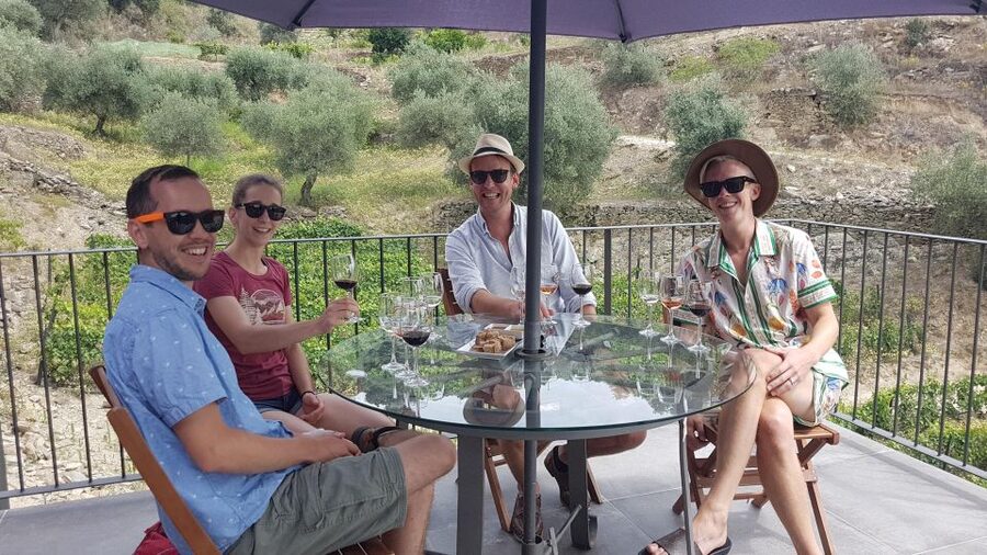 From Porto: Douro Valley Tour with Tastings, Boat & Lunch - Lunch with Douro DOC wines: Portuguese comfort in the middle of the day