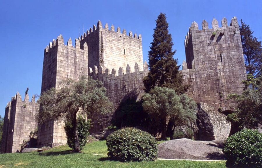 From Porto: Full-Day Trip of Minho Region - Group size, sound, and real-world comfort notes