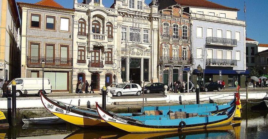 From Porto Private Tour Half Day in Aveiro and Costa Nova - A smooth half-day from Porto, without the stress
