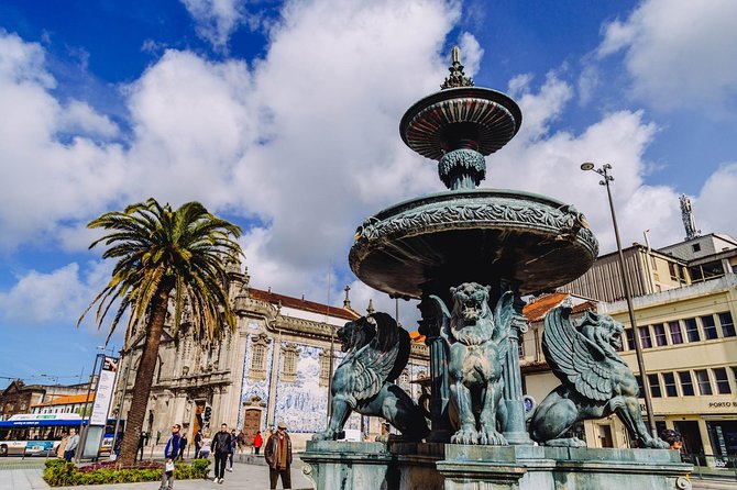 Full Coverage Porto Private City Tour - Stop 2, São Bento Railway Station: Tiles, Trains, and 1903 Swagger