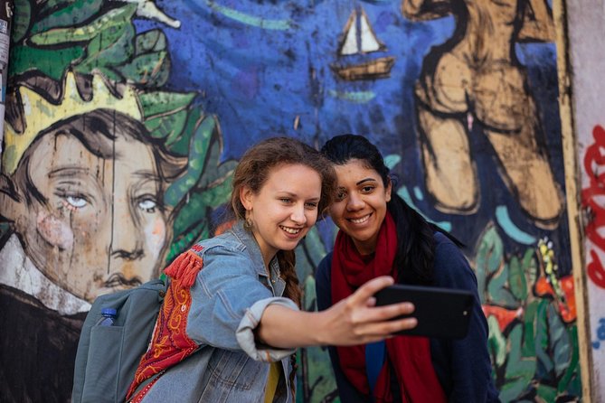 Full Coverage Porto Private City Tour - Stop 3, Rua da Galeria de Paris: Porto’s Nightlife Street Energy