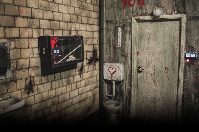 Game Over - Ultimate Escape Room Private Experience - The Puzzle Design and Why the Room Feels Good