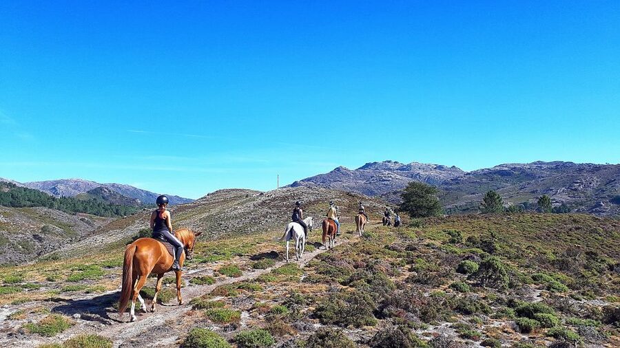 Gerês Braga: Horseback Ride in Peneda Gerês National Park - The route: Campo de Gerês, Vilarinho da Furna ruins, and mountain dirt trails
