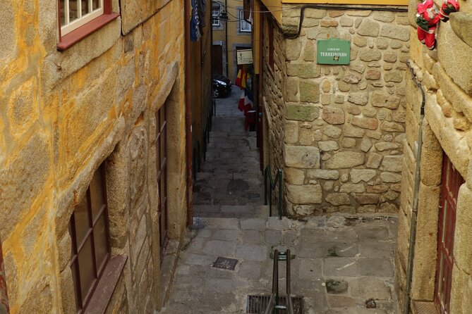 Half Day Private Tour in TukTuk Porto Jewish Heritage - Half-Day Jewish Porto by TukTuk, Starting at R. de Augusto Rosa