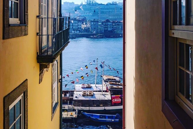 Half-day small group tour of Porto city with wine tasting - Small-group comfort, pickup options, and guide style that actually helps