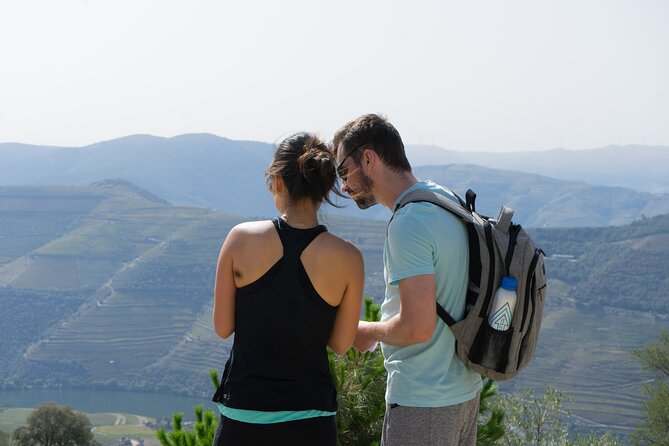 HIKING in the Douro Valley - Walking the Douro Valley UNESCO wine region for real