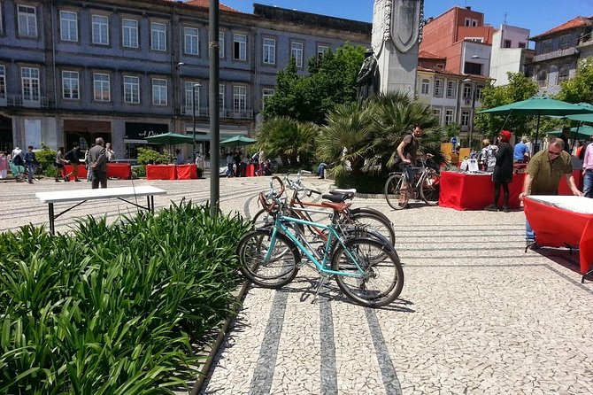 Historic Guided Tour - Electric Bike (Half day) - Stop 1: Porto Cathedral, a calm start in the historic heart