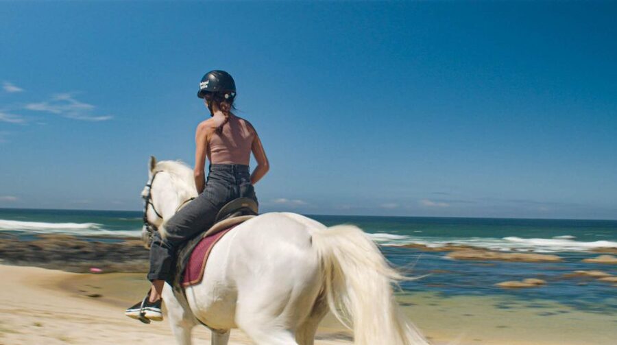 Horseback Riding Tour - Meet-Up and First Moments at the Gray Gate