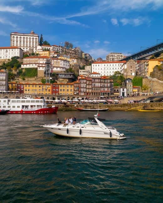 Luxury Douro Yacht Tour: Scenic Views & Complimentary Drinks - The Six Bridges of Porto and Gaia: What You’ll Actually See