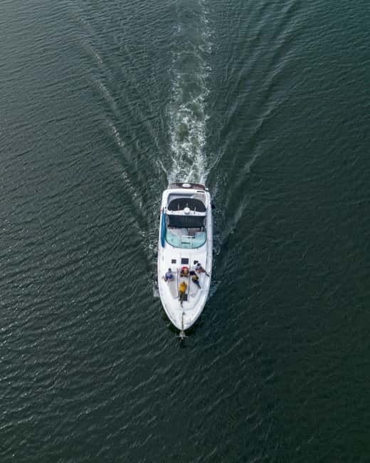Luxury Douro Yacht Tour: Scenic Views & Complimentary Drinks - Should You Book This Private Douro Yacht Cruise?
