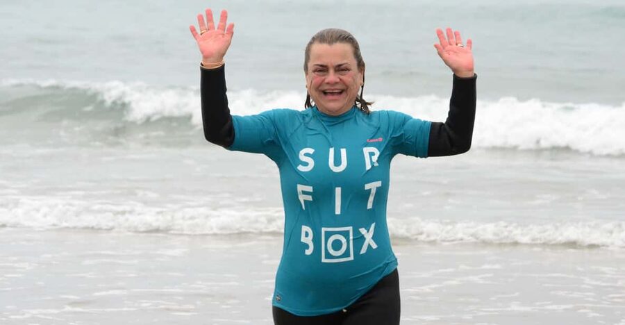 Matosinhos: Best surf Lesson with all equipment - Safety briefing and beach awareness, not just stand-up tips