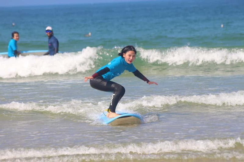 Matosinhos: Surfing Lesson with Equipment - Who this Matosinhos surf lesson is best for