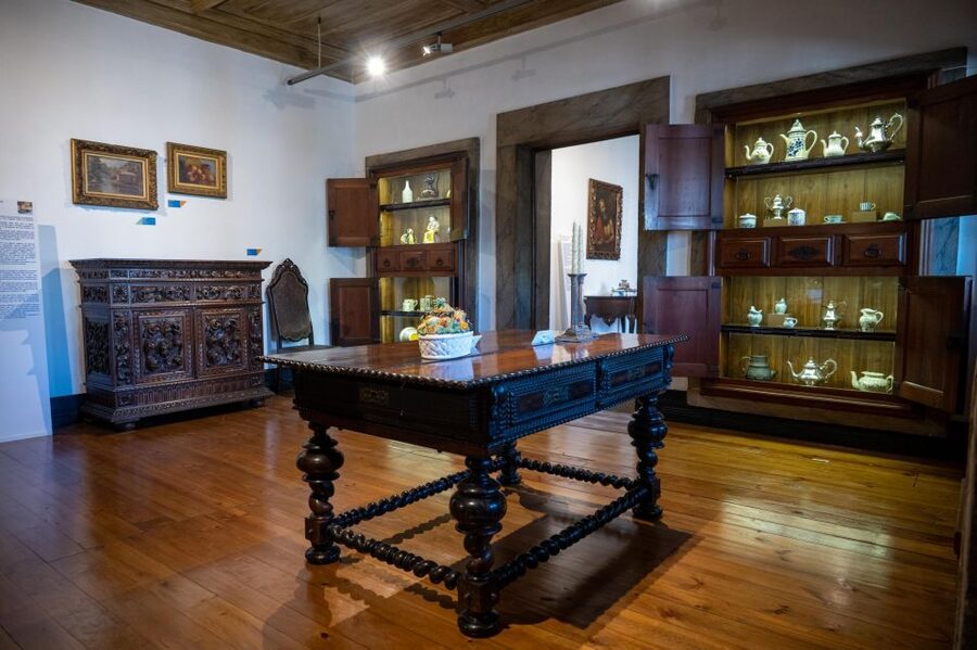 Museum of Decorative Arts - Viana do Castelo - Costume Museum Bonus: Old Weddings, Dowries, and Courtship Rules