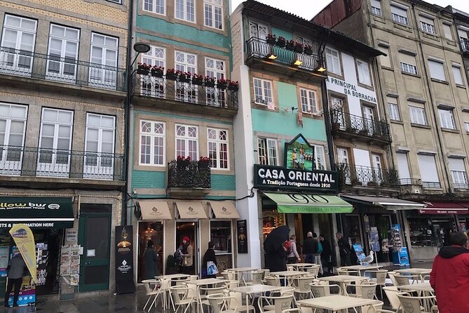 Oporto Private 4-hours Tour with Hotel Pickup - Family-Friendly Touches and Comfort Details