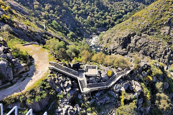 Paiva Walkways & Arouca Suspension Bridge - All Inclusive! - Guide quality: why names like Joao, Ricardo, Mauro matter
