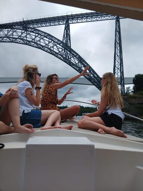 Passeio Barco 6 Pontes Douro com degustação vinho do Porto - Sunset viewpoints and photo stops that actually help your photos