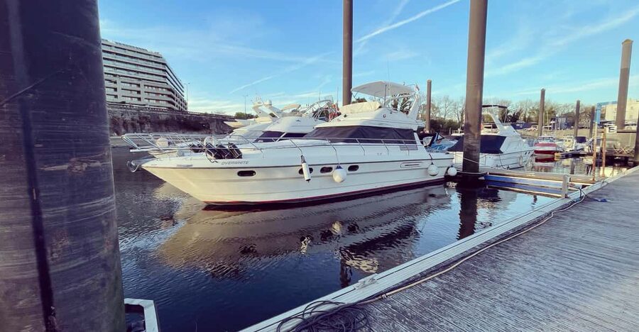 Passeio de barco rio douro inesquecível - Inside the Yacht: Comfort That Actually Changes How You Enjoy the Views