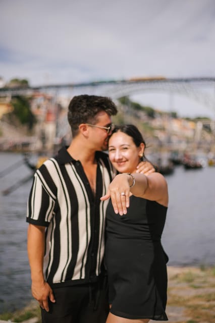 Photoshoot in Porto - Ribeira with Dom Luís I Bridge: the golden hour payoff