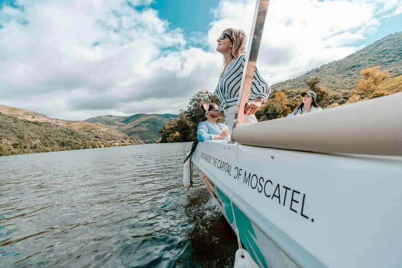 Pinhão: Douro River Solar Boat Tour with Wine Tasting - Price and Value: Why Around $19 Makes Sense Here