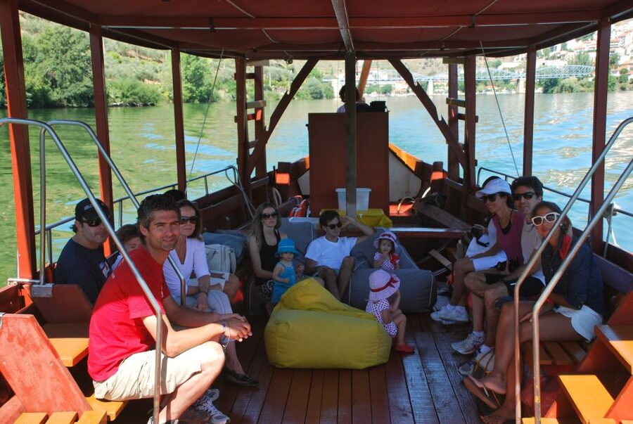 Pinhão: Private Rabelo Boat Tour along the River Douro - Timing, Departure Flow, and How to Keep Expectations Right