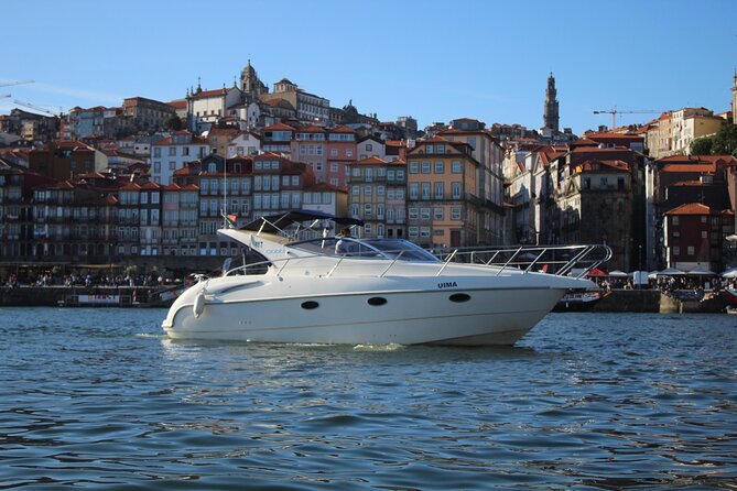 Port : 6 Bridges Private Yacht Cruise with Local Wine & Snacks - Key highlights at a glance