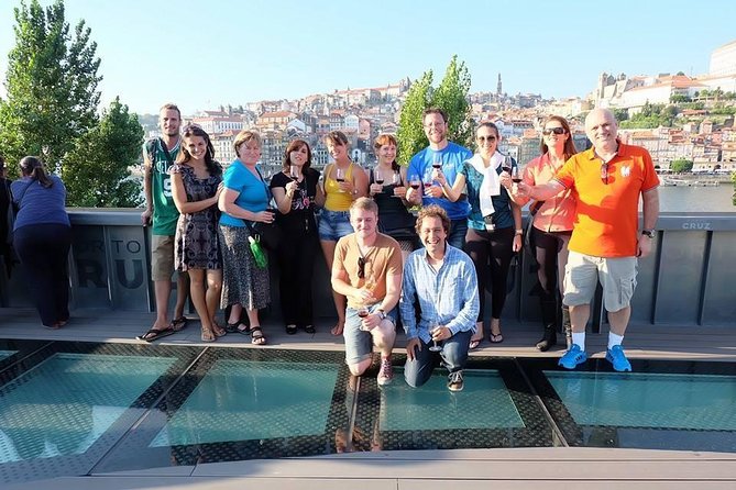 Port Wine Lodges Tour Including 7 Port Wine Tastings (English) - Why this Gaia Port walk works so well for a first visit