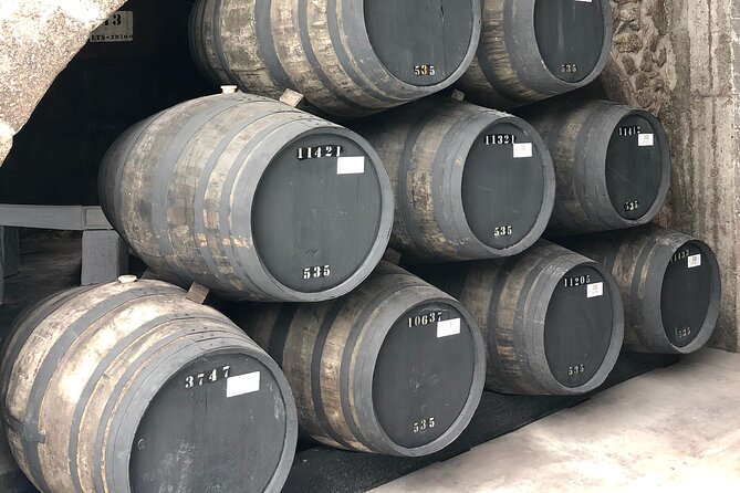 Port Wine Tour | 3 Cellars | 7 Tastings | 12 Participants Maximum - The Guide Factor: Nuno’s Storytelling and David’s Style