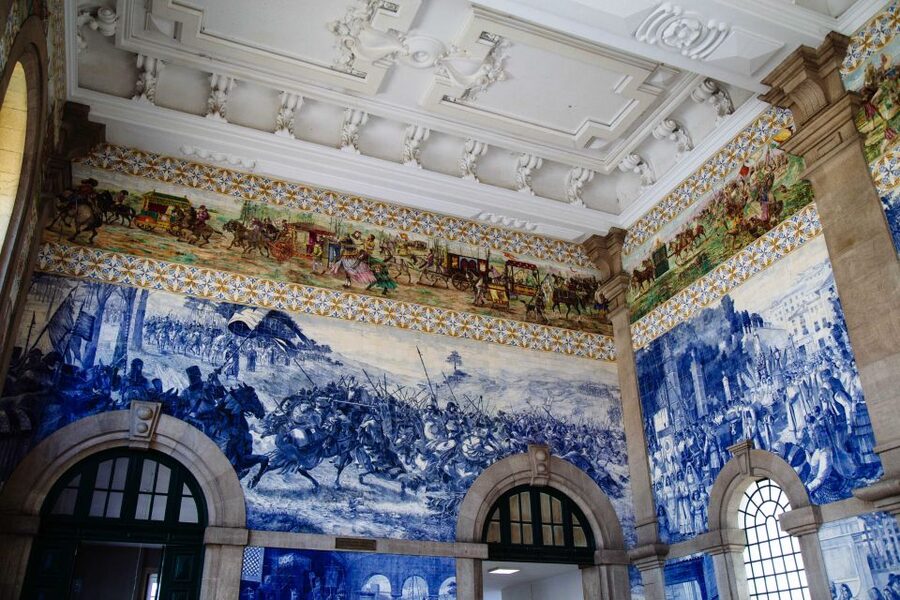 Porto: 1.5-Hour Private Kick-Start Tour with a Local - Livraria Lello: Knowing the Why Behind the Famous Facade