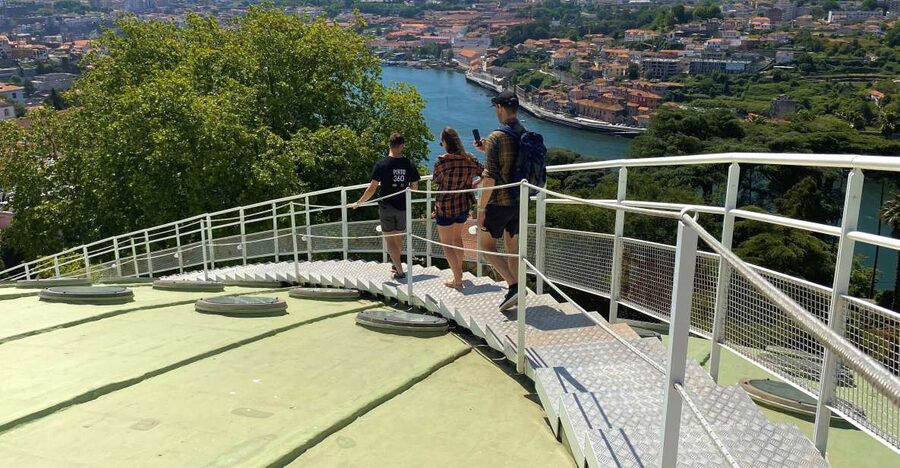 Porto 360 45 ' guided tour to Super Bock Arena - The 30-minute guided history, and why this hill matters