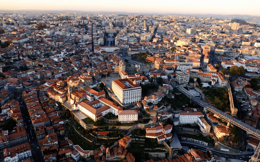 Porto: 5D Flight over de City for all family. - Quick FAQ before you decide