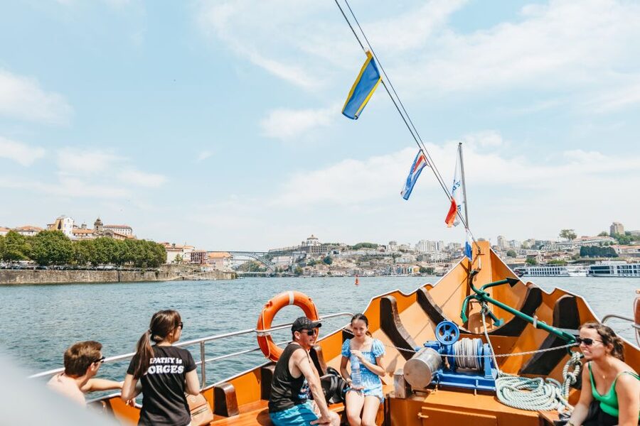 Porto: 6 Bridges Douro River Cruise - The cruise flow: Porto toward Freixo, then back past the bridges
