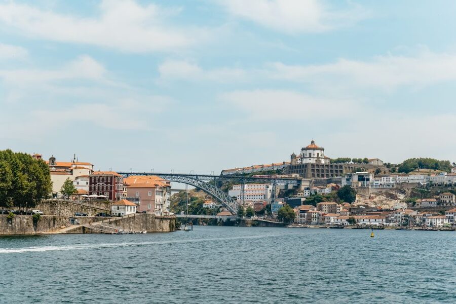 Porto: 6 Bridges Douro River Cruise - Six bridges: how to spot them and what the narration does