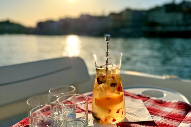 Porto: 6 Bridges Private Douro River Yacht w/ Food & Wine - Key highlights worth your attention
