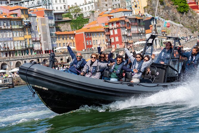 Porto 6 bridges Speedboat Tour along the Douro - The quick 45 minutes that packs Porto and Gaia
