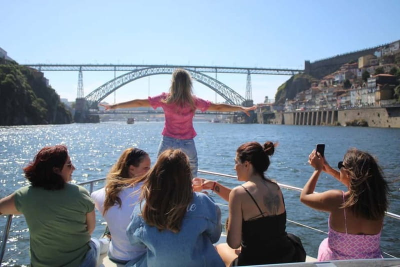 Porto: 6 Bridges Yacht Cruise with Local Wine & Snacks - The exact route: Freixo Marina to the six bridges, Ribeira, Gaia, and the sea