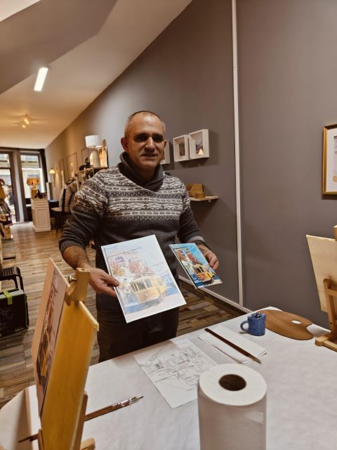 Porto: Acrylic and Oil Painting Class with a Local Artist - Painting the Feel of Porto: Light, Daily Life, and Depth