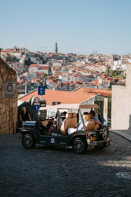 Porto and Foz: Private Douro City Tour in an Electric Ford T - Crystal Palace Gardens: the best “pause” for river and city views