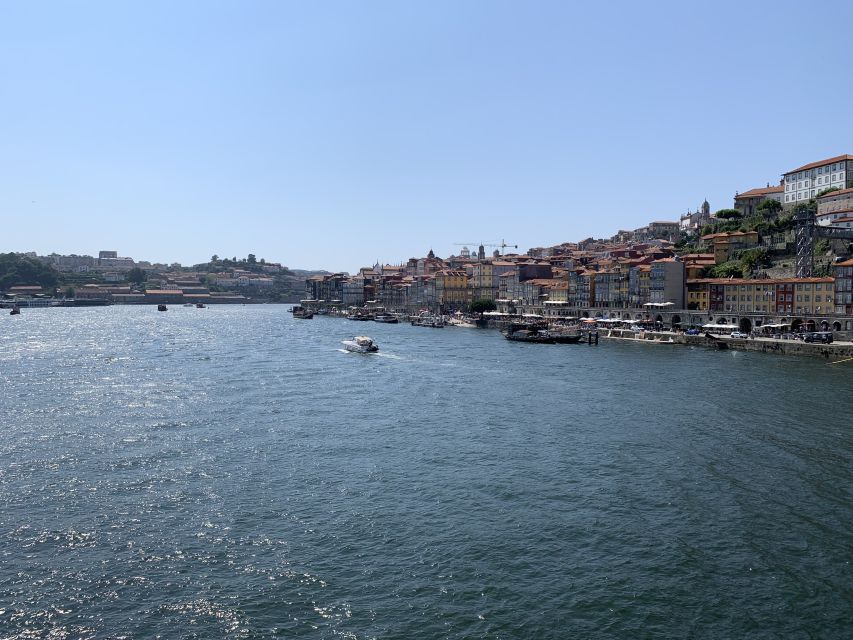 Porto and Gaia: Walking Tour of Douro's Two Riversides - Gaia’s UNESCO Serra do Pilar and the Corpus Christi Convent contrast