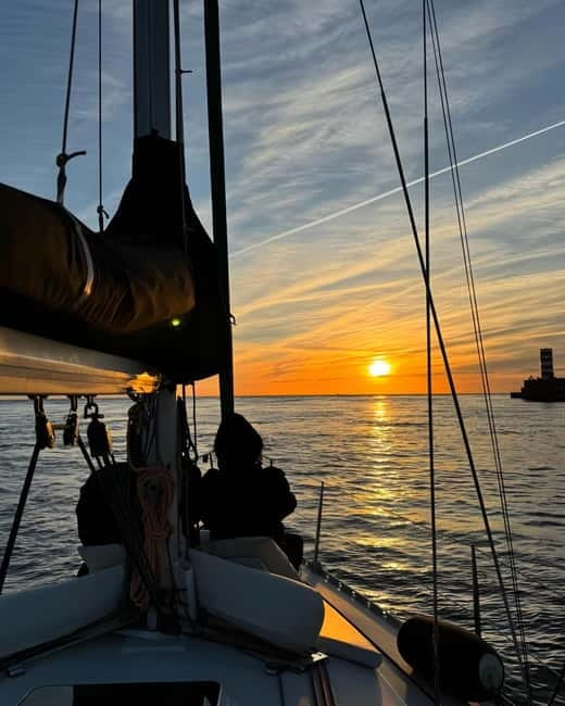 Porto: Best Exclusive Charming Sailboat Sunset - When conditions allow: the optional Foz do Douro to Matosinhos stretch