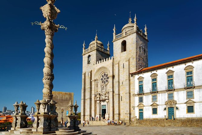 Porto Best-Of Private Tour – A Customizable Experience - The Douro Cruise for the Six Bridges and Sea Views