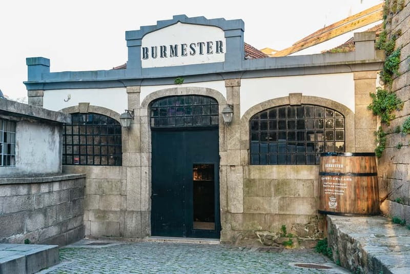 Porto: Bridges Cruise with Wine Cellar Tour or Sunset Option - Who Should Book This Cruise, and Who Might Skip It